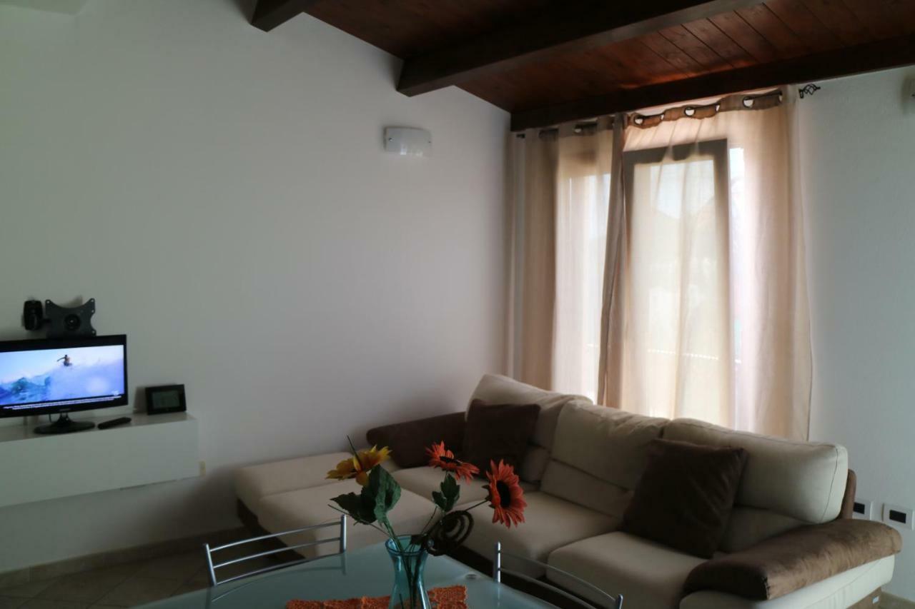 Via Grosz, 49 Casa vacanze Willa Carbonia Zewnętrze zdjęcie