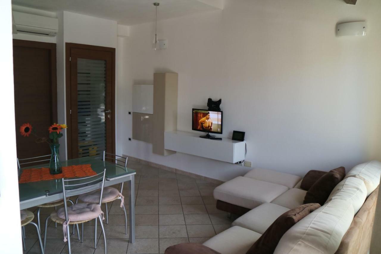 Via Grosz, 49 Casa vacanze Willa Carbonia Zewnętrze zdjęcie