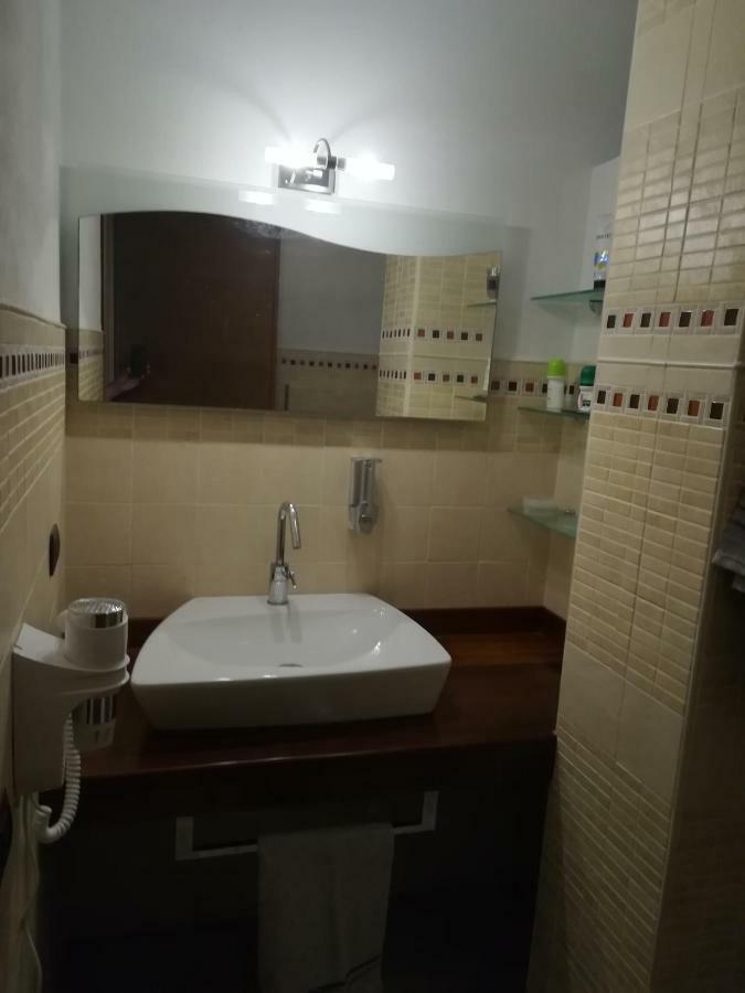 Via Grosz, 49 Casa vacanze Willa Carbonia Zewnętrze zdjęcie
