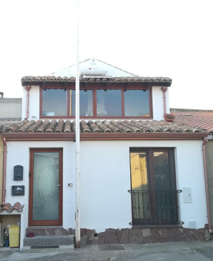 Via Grosz, 49 Casa vacanze Willa Carbonia Zewnętrze zdjęcie
